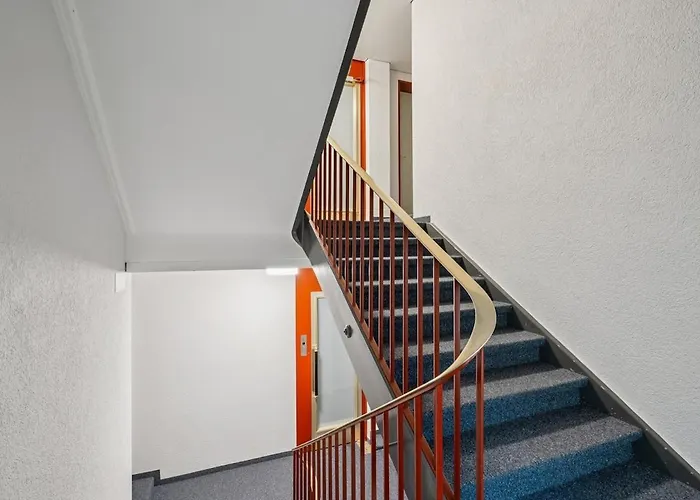 Premium In Center - Color 3 Zurych